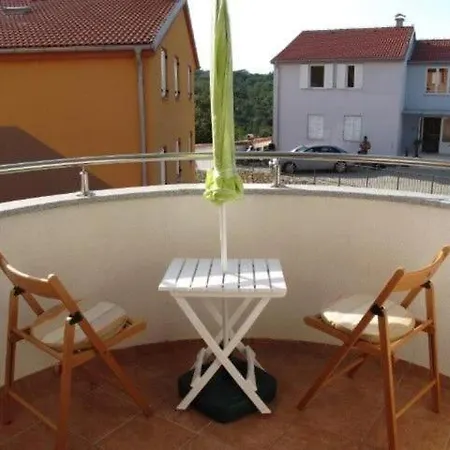 Ivan Apartment *