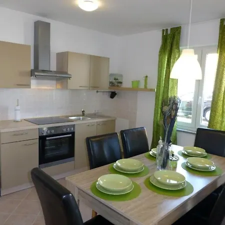 Ivan Apartment *